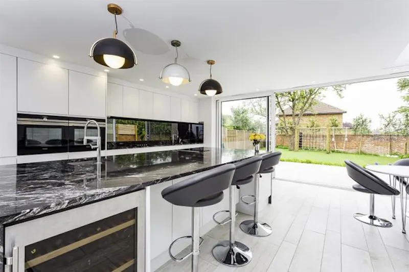Borehamwood house, D2705 (photo 6)