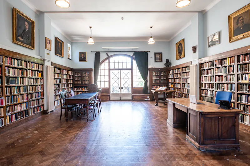 Library at Chancery Lane Hall, P611 (photo 24)