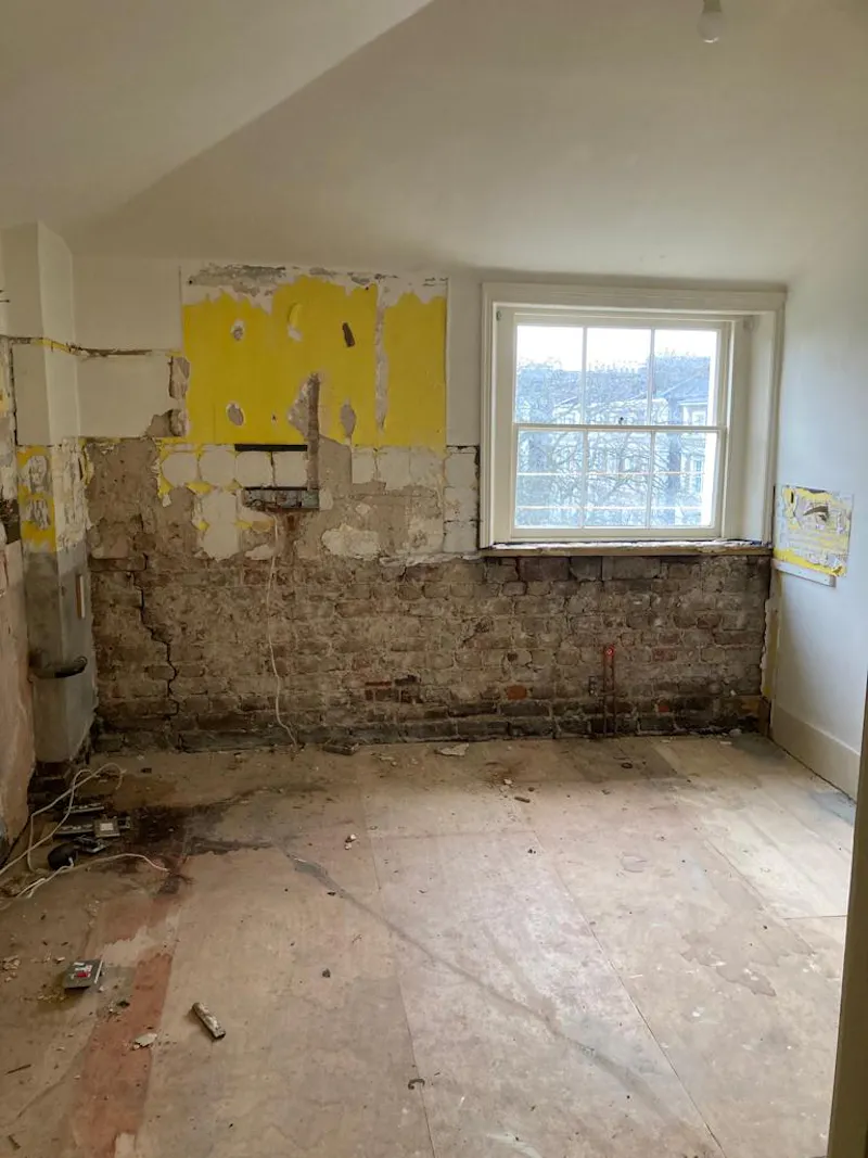Floor - wooden at Unfurnished Vauxhall house, B2013 (photo 2)