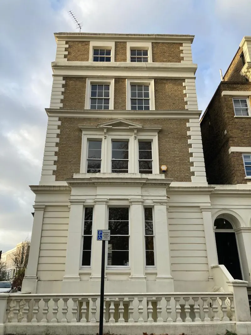 Unfurnished Vauxhall house, B2013 (photo 1)