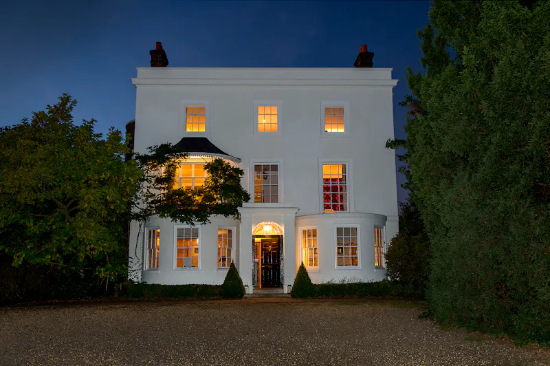 Classic Georgian in Richmond, A899 (photo 50)
