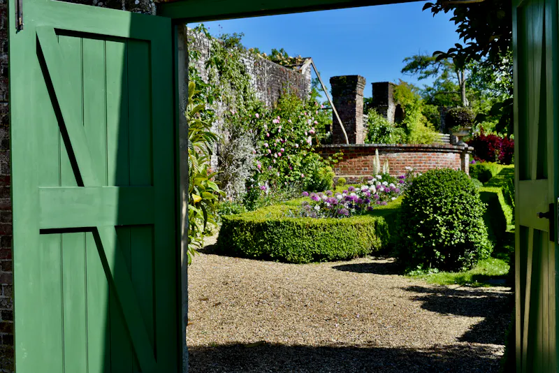 Walled garden at South Downs Regency house, A1160 (photo 25)