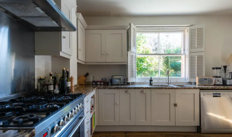 Lovely Ealing family house, B1423 (photo 6)