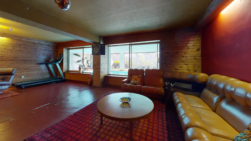 Retro Streatham home, D1221 (photo 43)