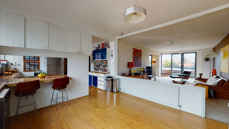 Retro Streatham home, D1221 (photo 17)