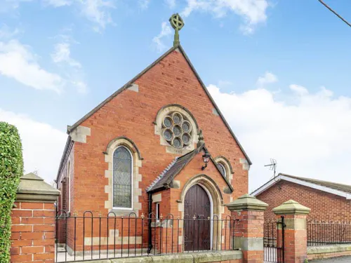 Leeming converted church, B2015