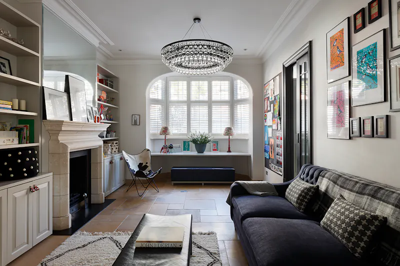 Living Room at Smart Wandsworth house, D2220 (photo 3)