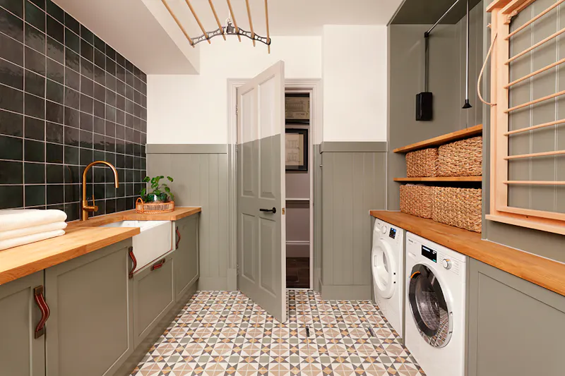 Utility room at Smart Wandsworth house, D2220 (photo 9)