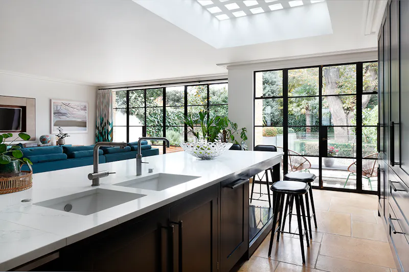 Kitchen at Smart Wandsworth house, D2220 (photo 4)