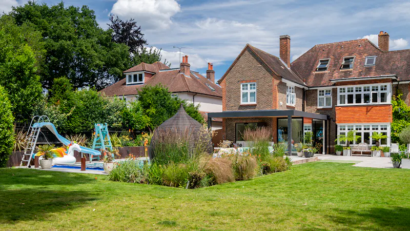 Garden at Surbiton Pool House, D2337 (photo 75)