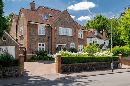 Surbiton Pool House, D2337