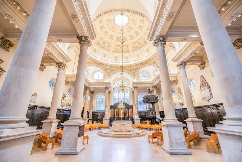 Open plan at Striking Bank church,  CH124 (photo 4)