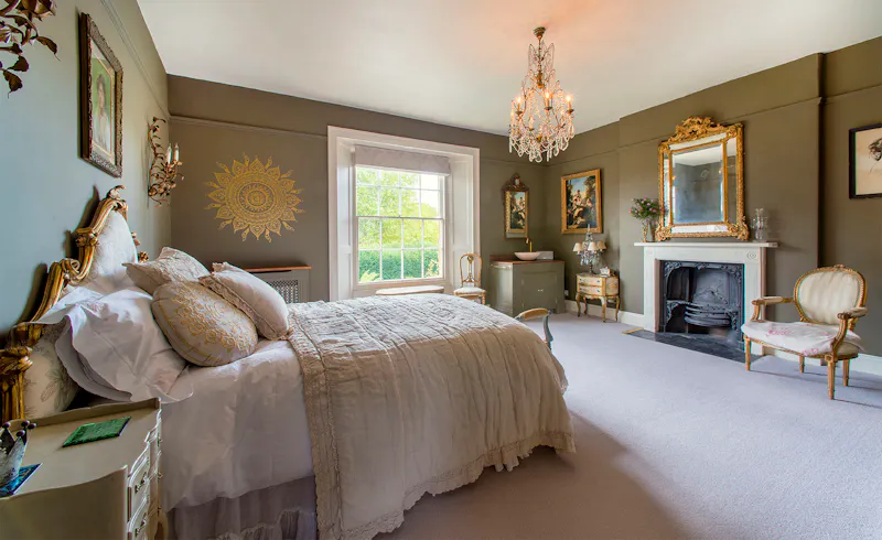 Somerset period home, D2704 (photo 9)