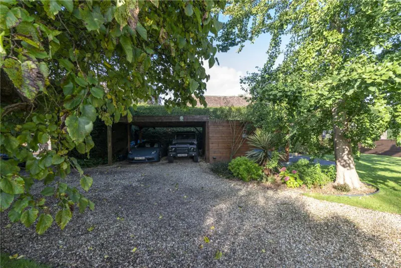 Garage at Somerset period home, D2704 (photo 19)
