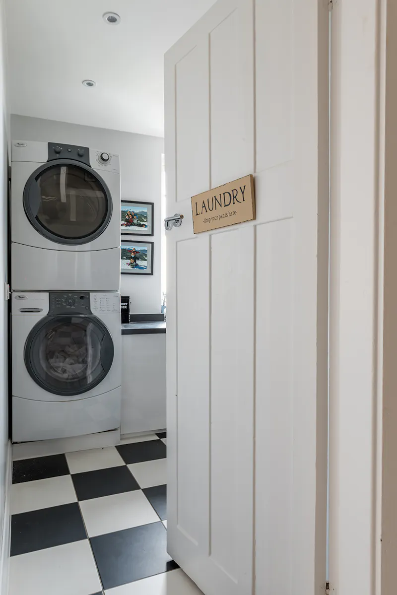 Utility room at Surbiton Pool House, D2337 (photo 18)