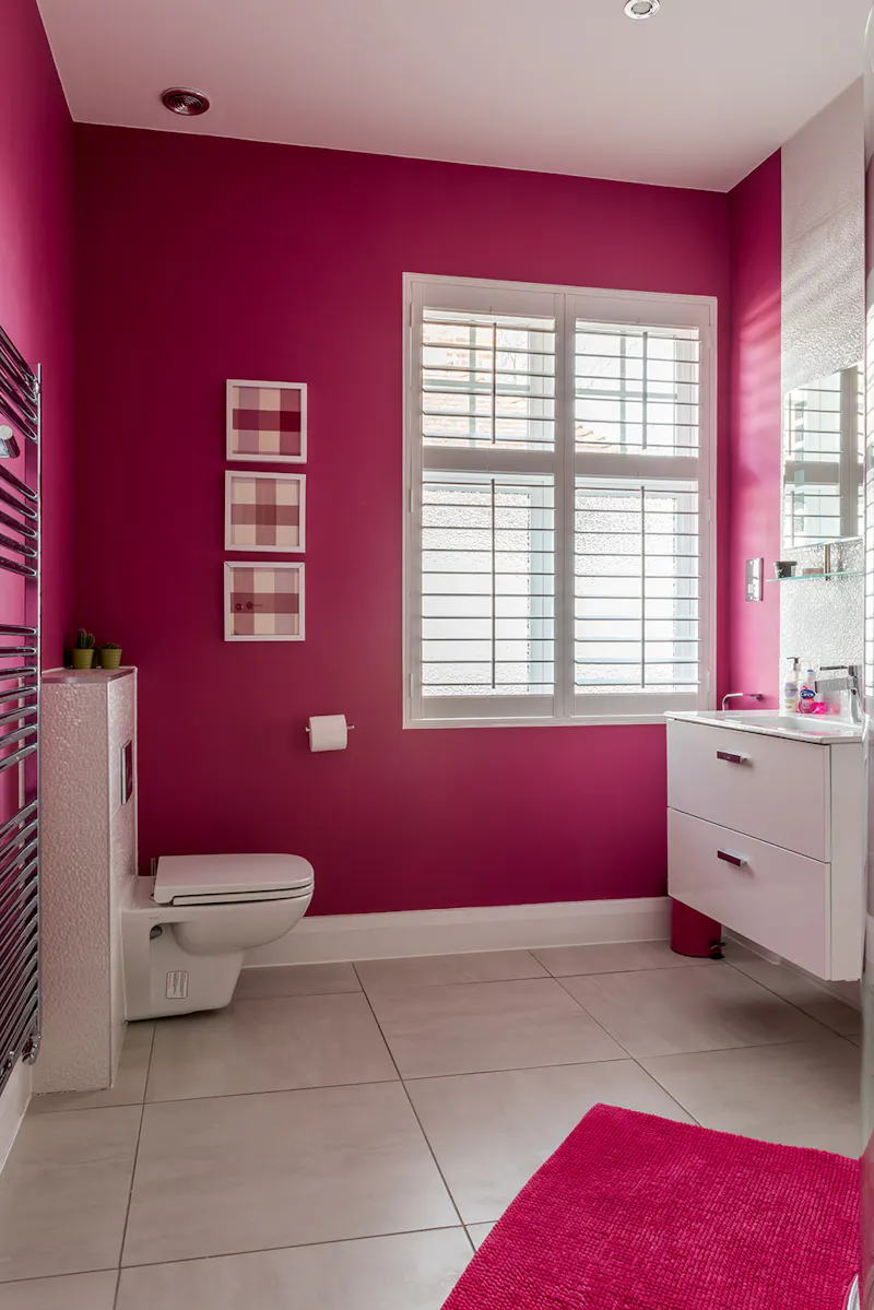 Bathroom at Surbiton Pool House, D2337 (photo 34)