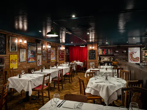 Covent Garden restaurant , R867