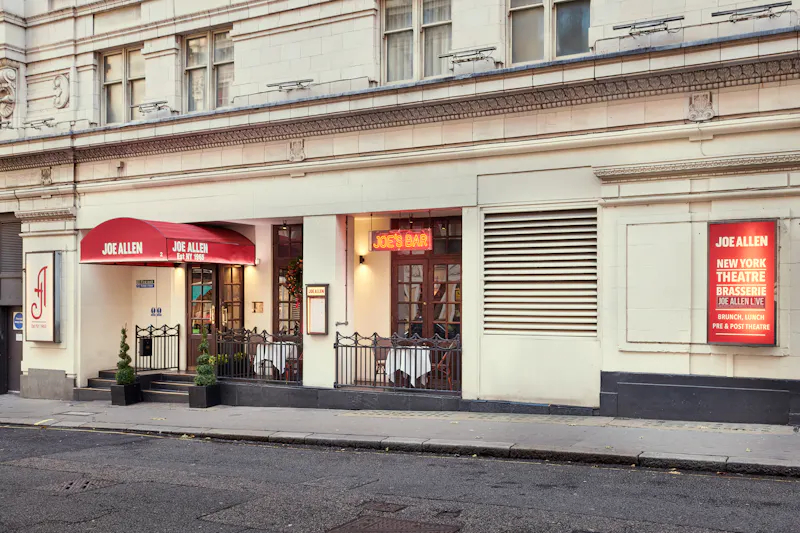 Covent Garden restaurant , R867 (photo 1)