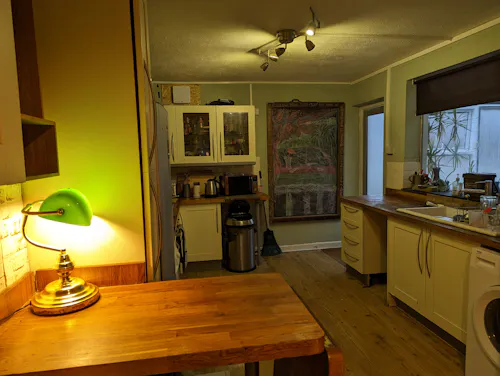Flat with roof top garden in Bristol, F1109
