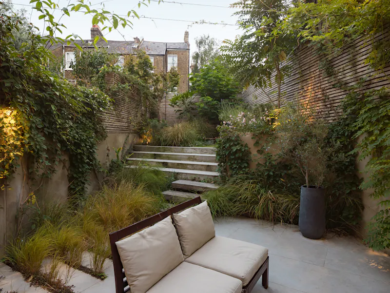 Garden at Tufnell Park terraced home, D2698 (photo 21)