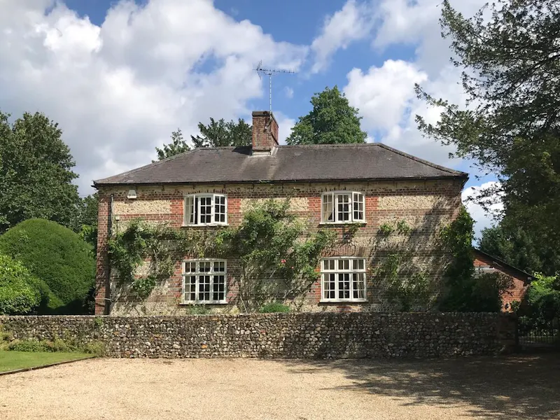 Country house Itchen Stoke, C923 (photo 1)