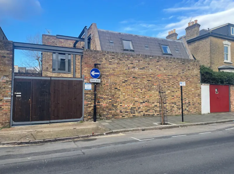 Modern Hackney apartment, K431 (photo 1)