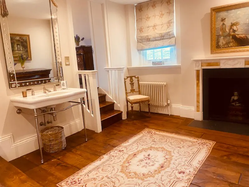 Traditional Richmond house, A967 (photo 15)