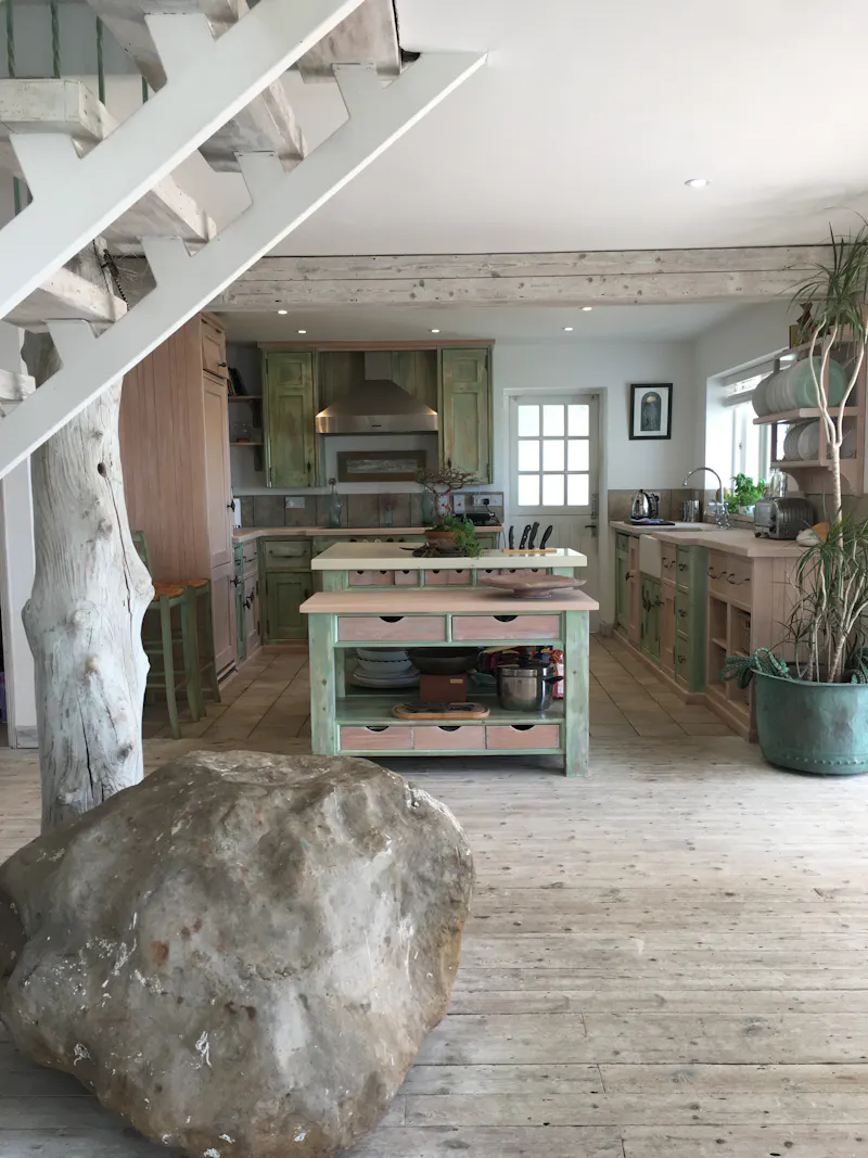 Floor - wooden at Film location C879 in East Sussex (photo 2)