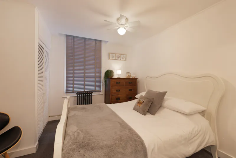 Bedroom at Whitstable beach apartment, C937 (photo 15)