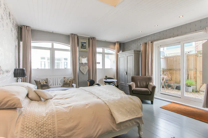 Bedroom at Whitstable beach apartment, C937 (photo 20)