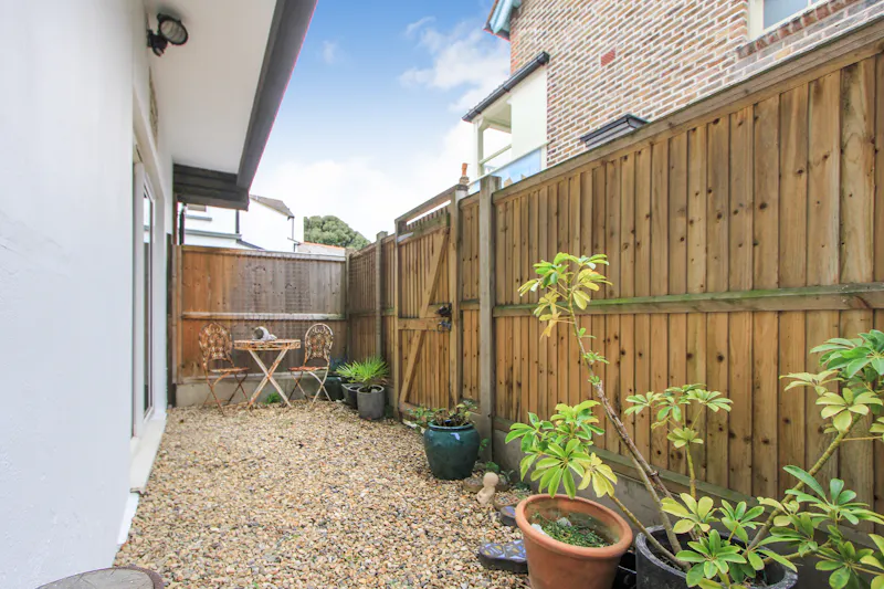 Whitstable beach apartment, C937 (photo 24)