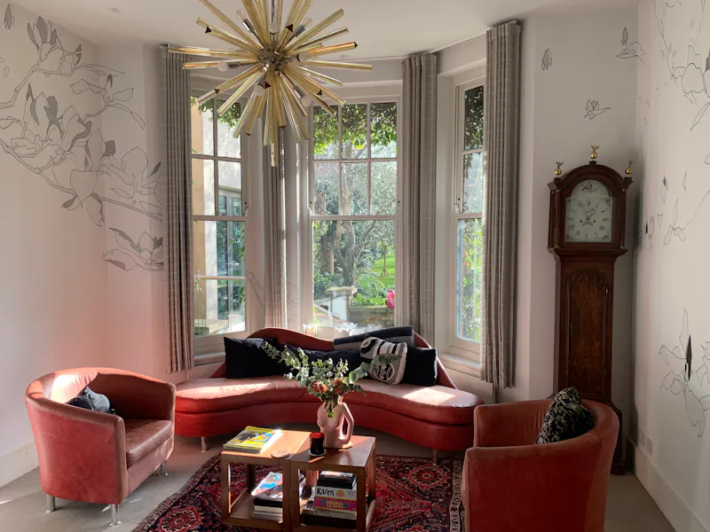 Sitting room at Highgate pool house, B767 (photo 8)