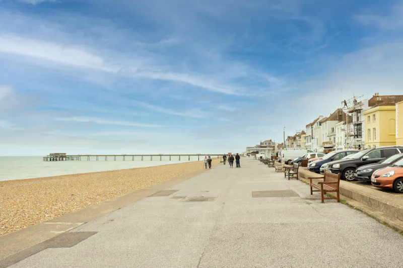 Deal beachfront house, A1598 (photo 33)