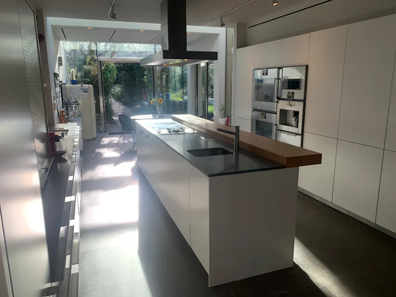 Highgate pool house, B767 (photo 10)