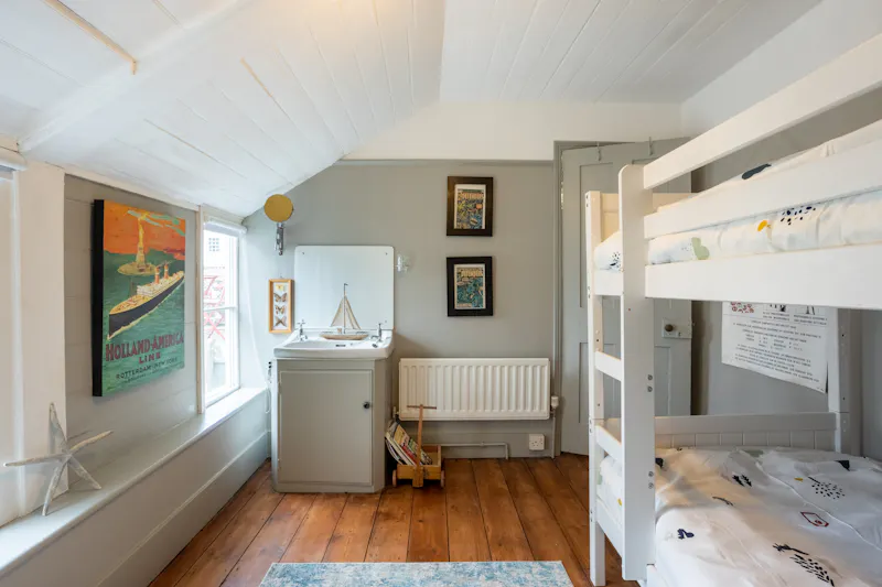 Deal beachfront house, A1598 (photo 29)