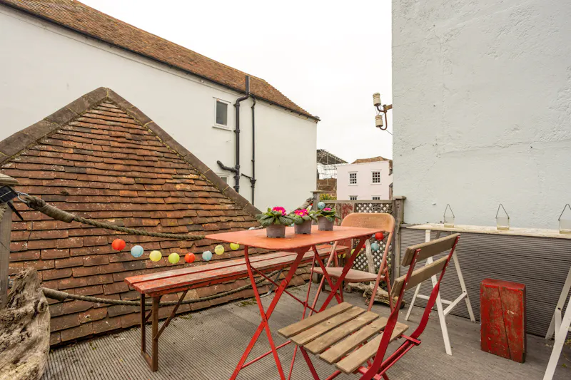 Deal beachfront house, A1598 (photo 30)