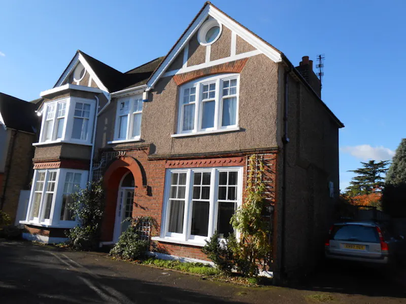 Detached Eltham house, E313 (photo 1)