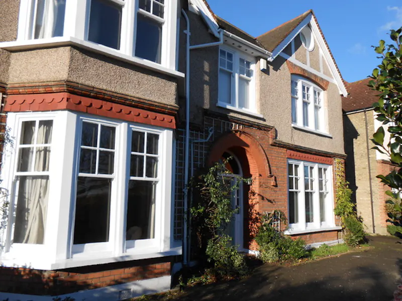 Detached Eltham house, E313 (photo 24)