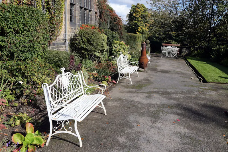 Vacant Huddersfield mansion , B2016 (photo 25)