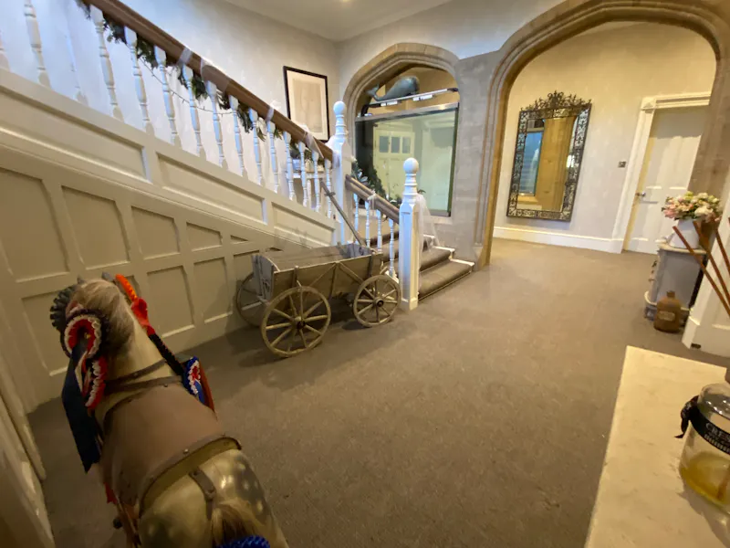 Staircase at Taunton Manor House, H1019 (photo 32)