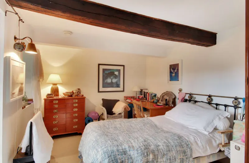 Bedroom at Hassocks converted barn, A1605 (photo 6)