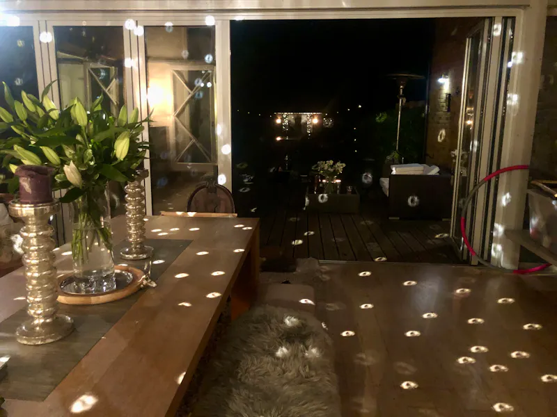 Contemporary Ealing house, B1296 (photo 11)