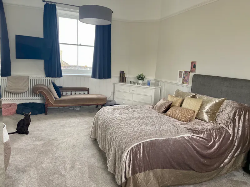 Bedroom at St Leonards-on-Sea townhouse, A1606 (photo 31)