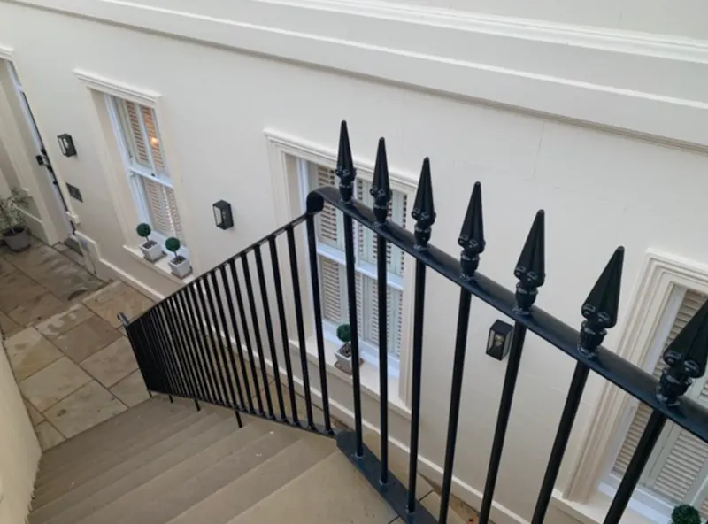 St Leonards-on-Sea townhouse, A1606 (photo 2)