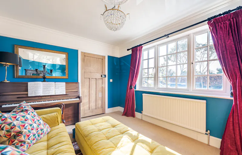 Henley-on-Thames family home, D2714 (photo 2)