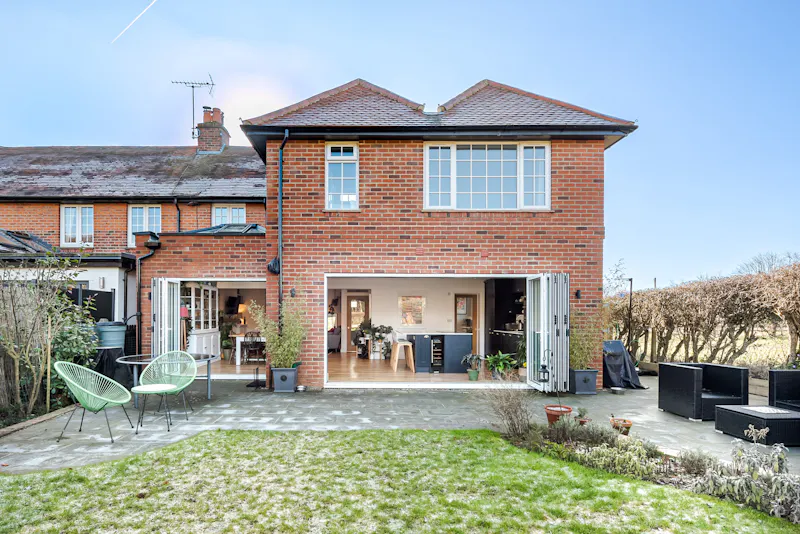 Terrace/Patio at Henley-on-Thames family home, D2714 (photo 19)
