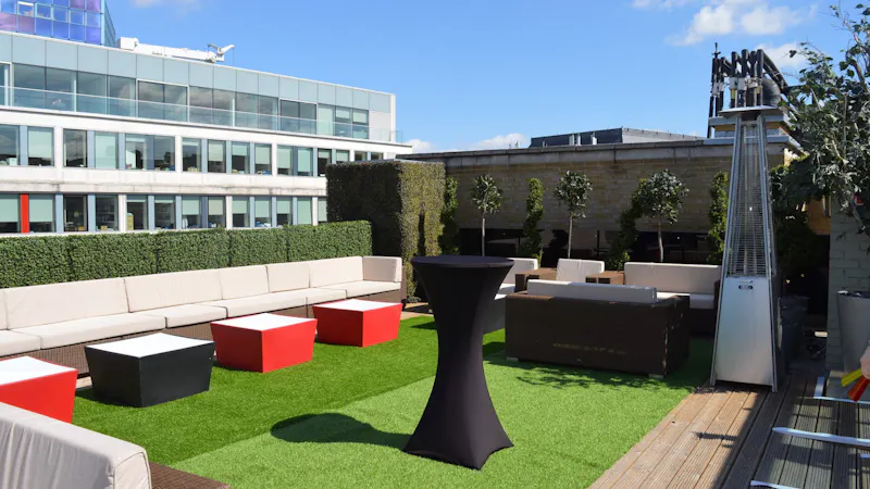 Roof terrace at Grand Holborn function rooms, R764 (photo 15)