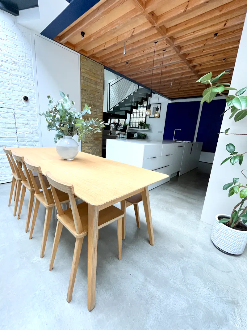 Dining room at Striking Haggerston house, K485 (photo 25)