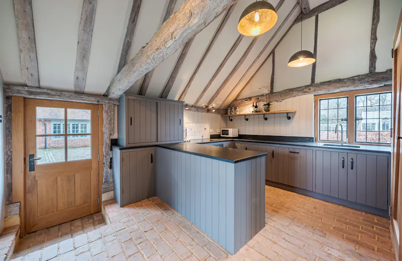 Dunsfold renovated farmhouse , C938 (photo 29)