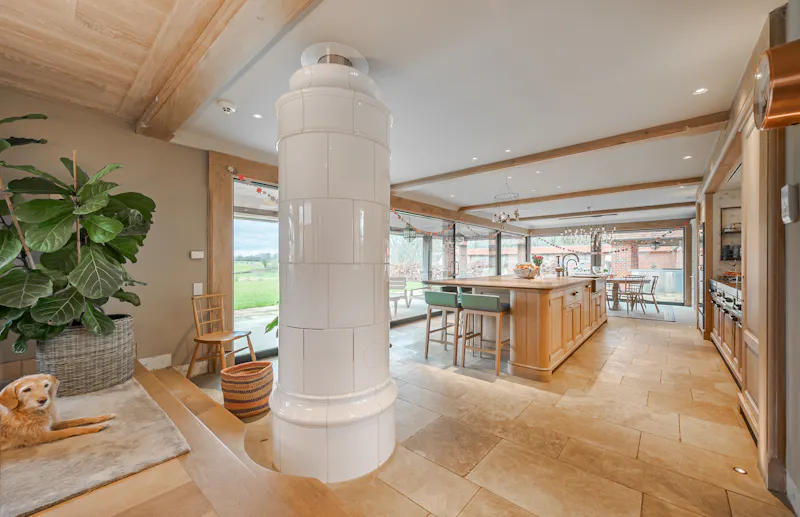 Dunsfold renovated farmhouse , C938 (photo 13)